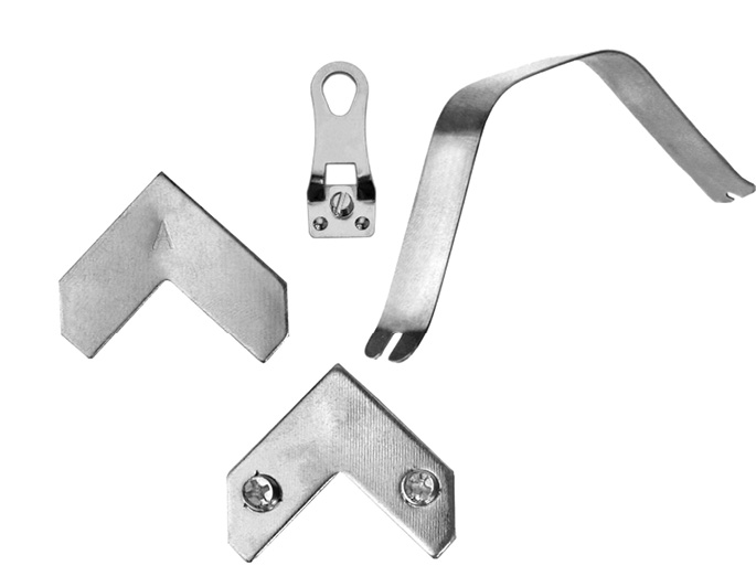 H125 Omega Moulding